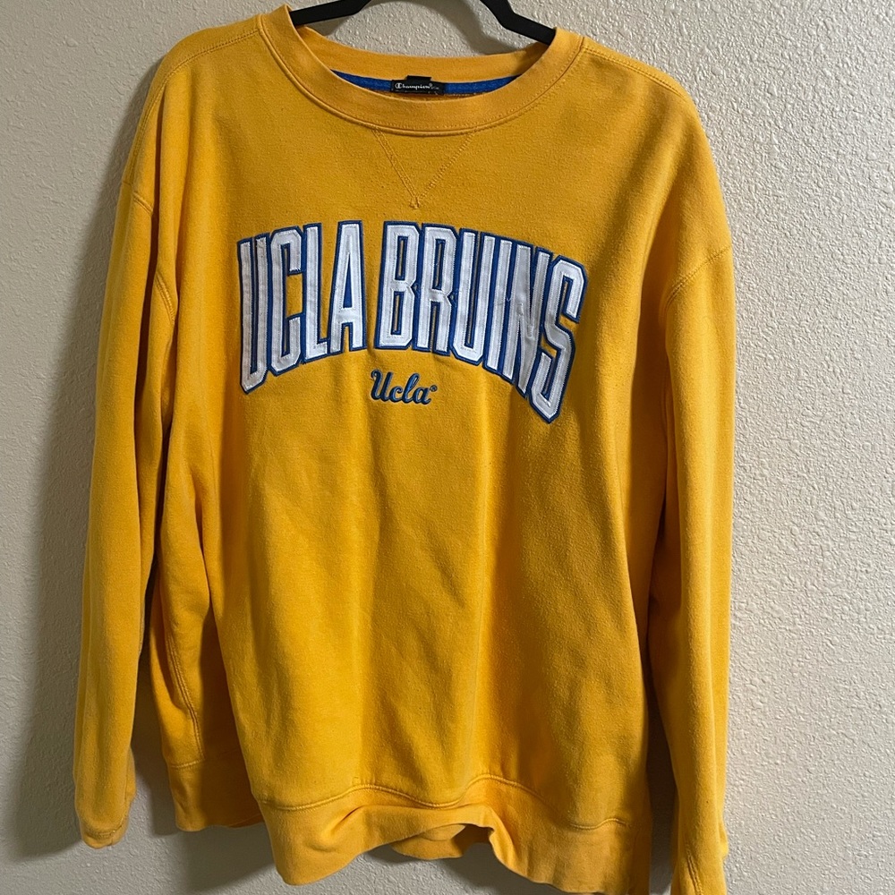 Vintage ucla champion sweater